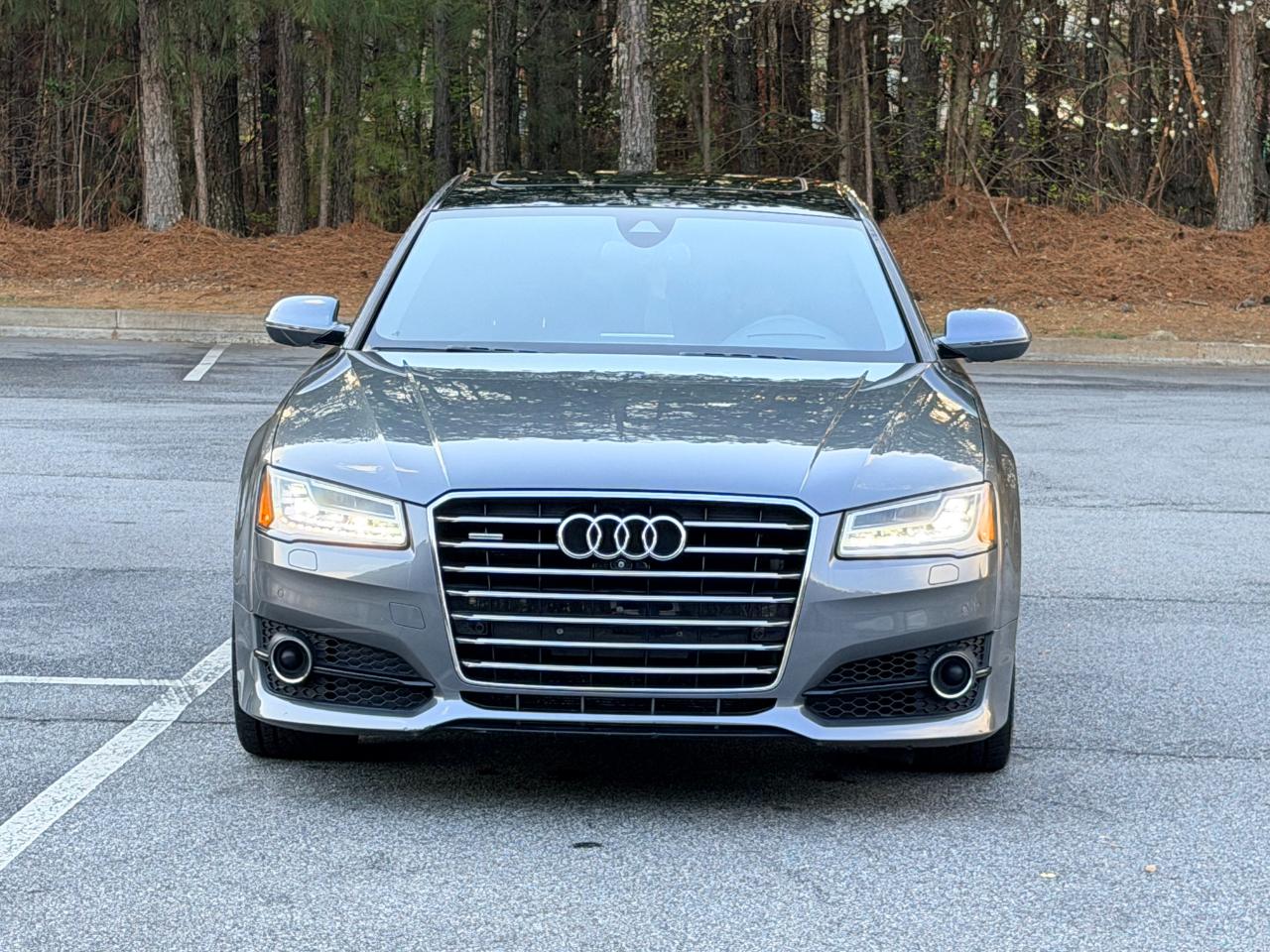 Audi A8 L 4.0T quattro 2016