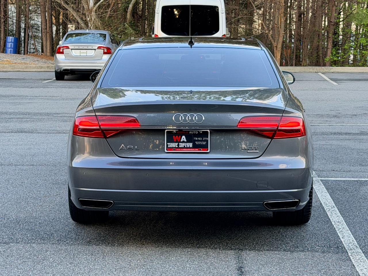 Audi A8 L 4.0T quattro 2016