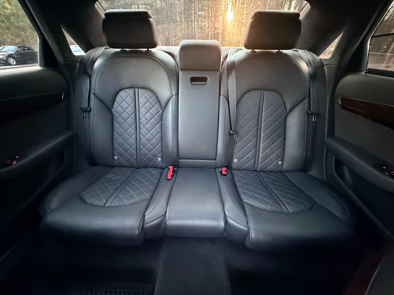 Audi A8 L 4.0T quattro 2016