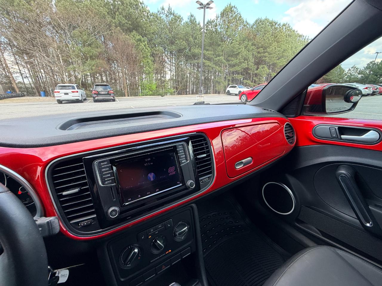 Volkswagen Beetle 1.8T SE 6A 2016