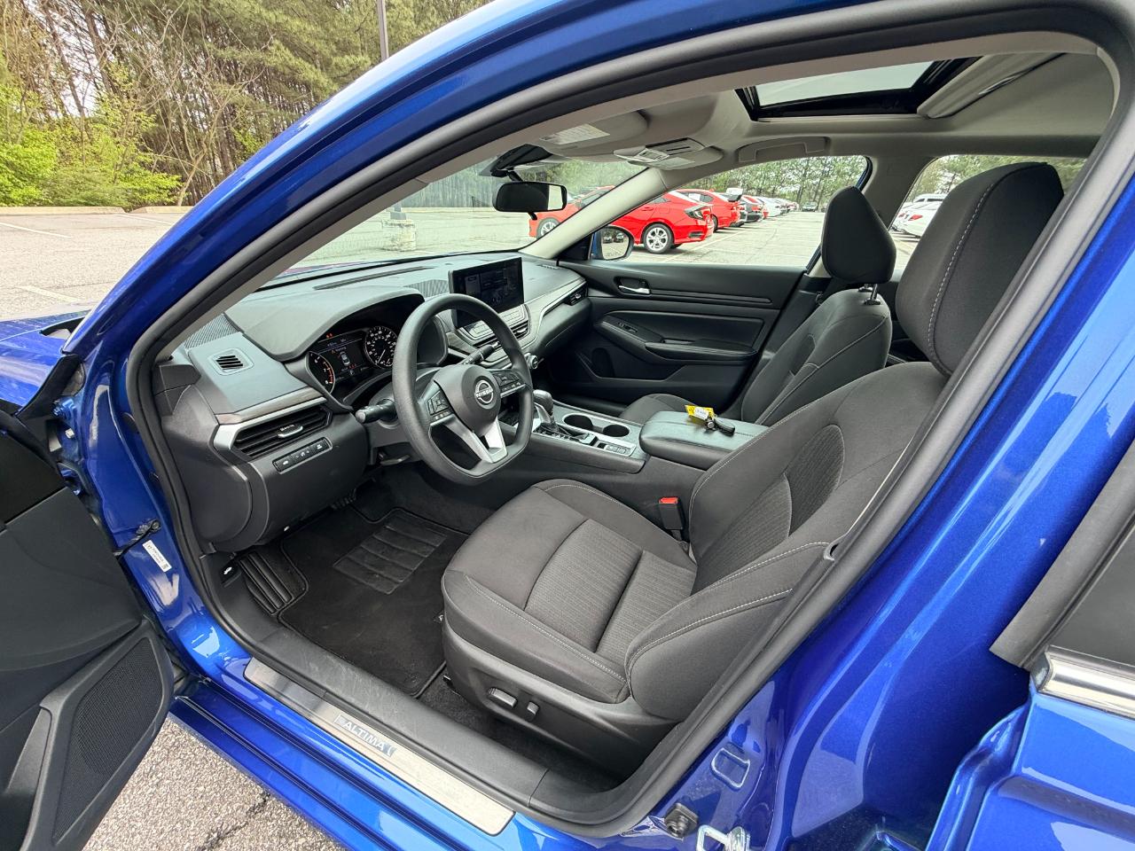 Nissan Altima 2.5 SV AWD 2025