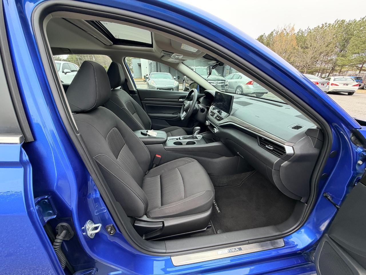 Nissan Altima 2.5 SV AWD 2025