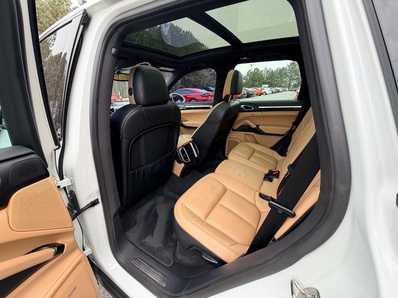 Porsche Cayenne  2017