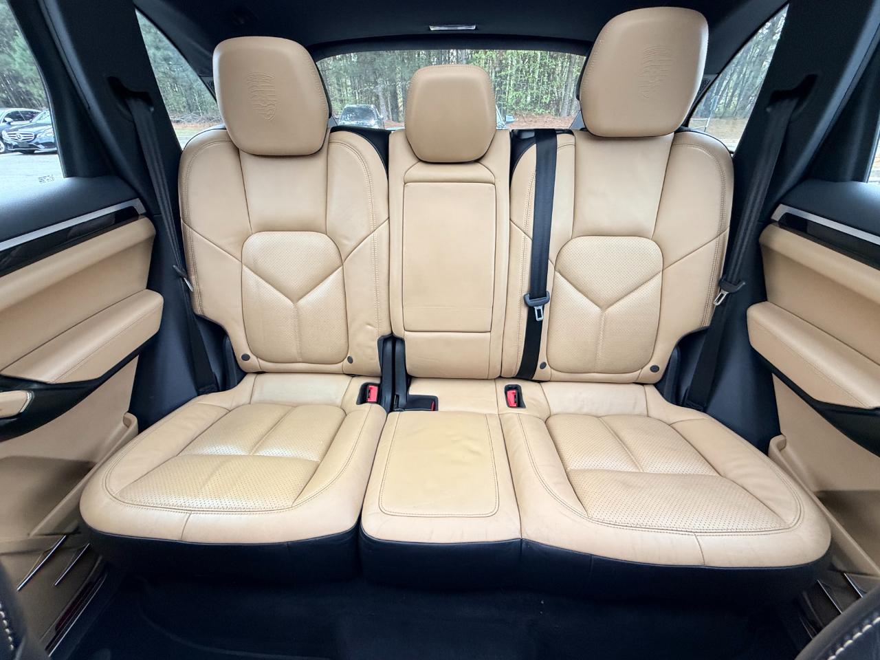 Porsche Cayenne  2017