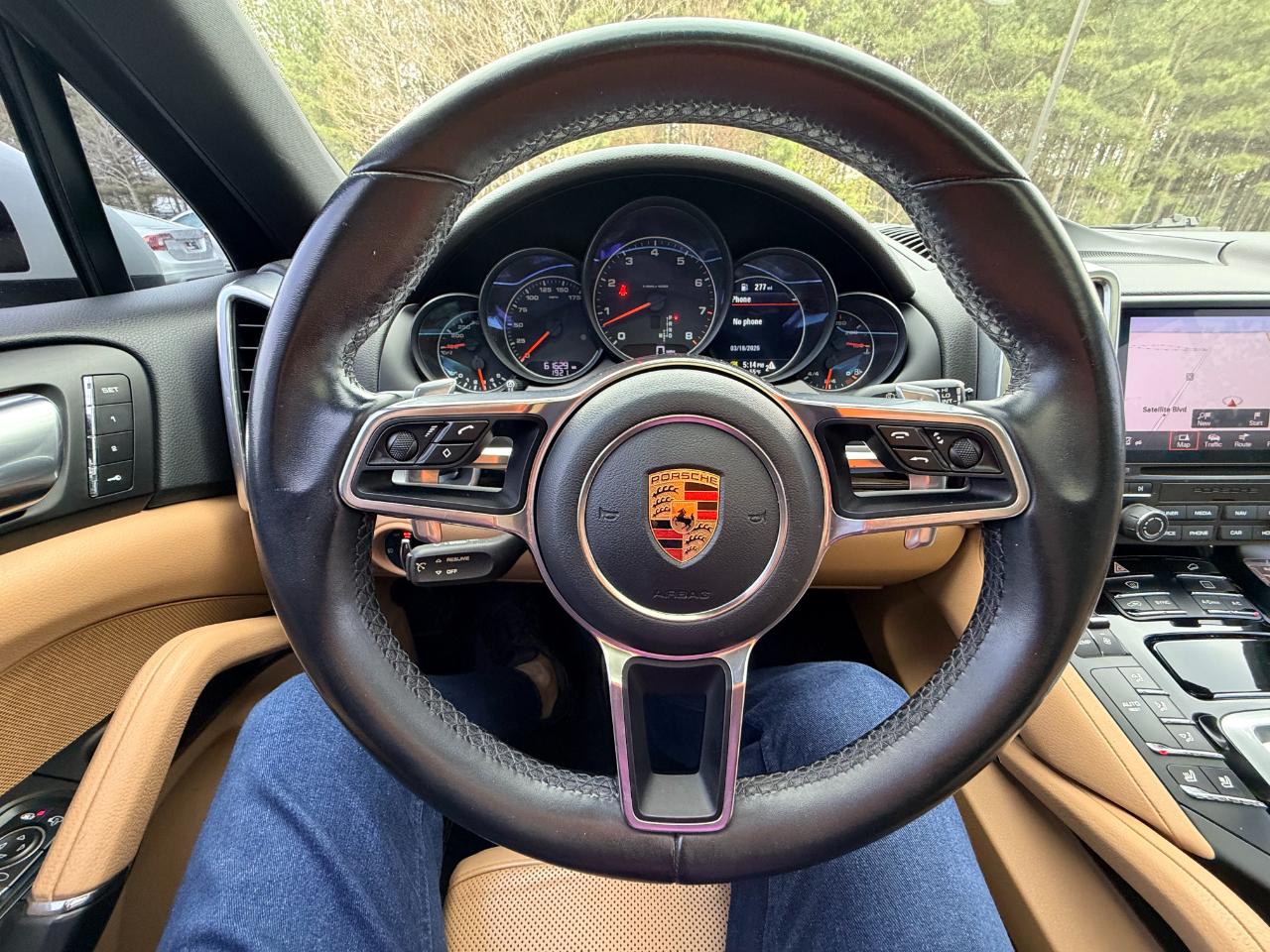 Porsche Cayenne  2017