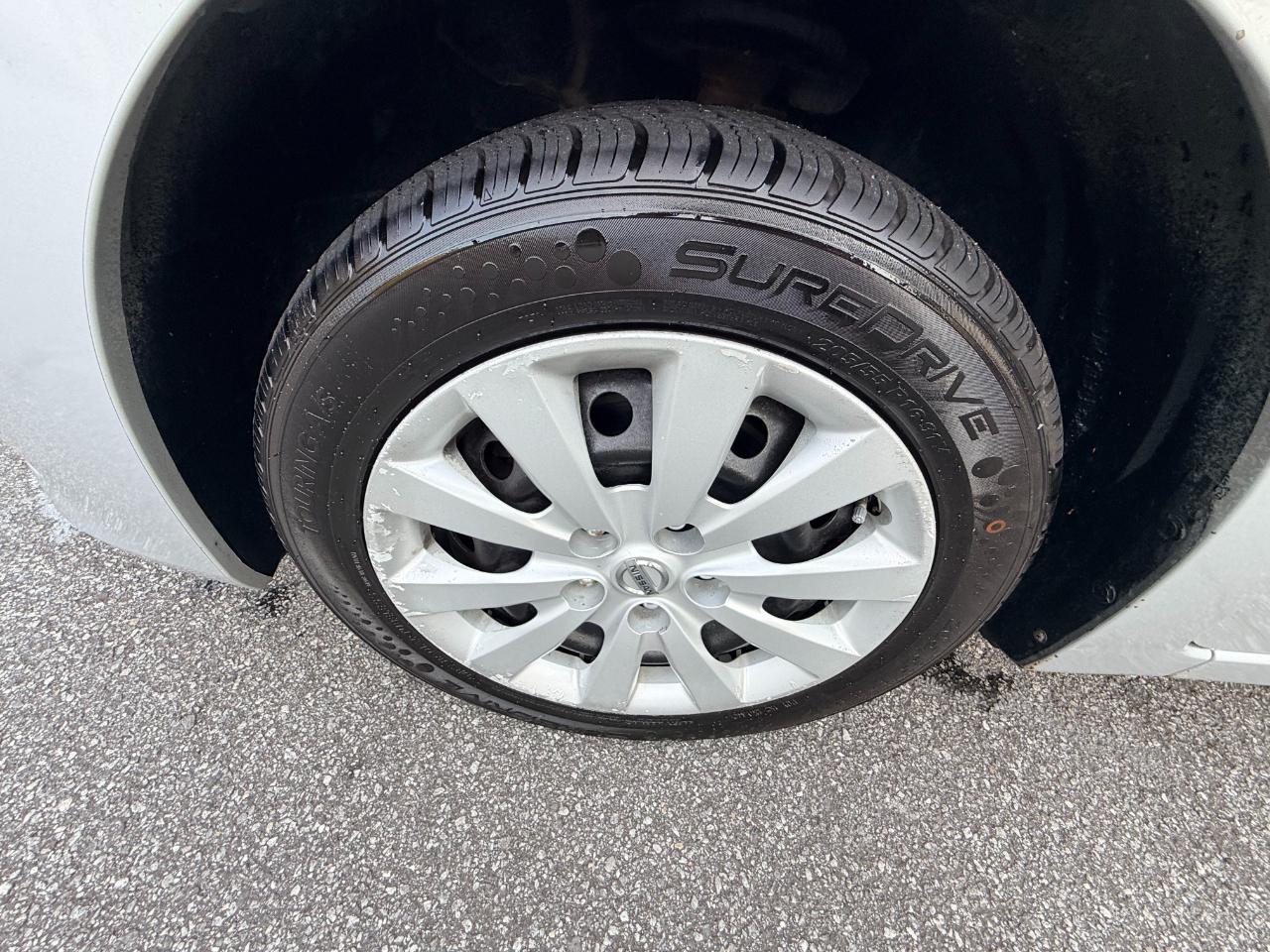 Nissan Sentra S 2013