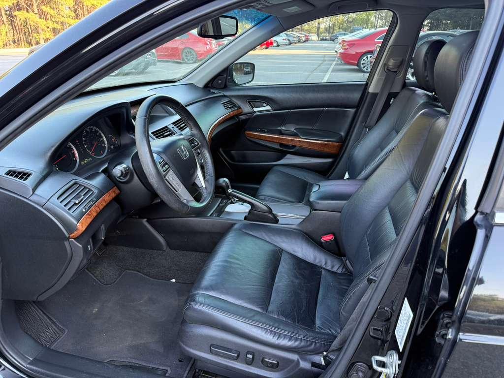 Honda Accord EX-L V6 Sedan AT 2012