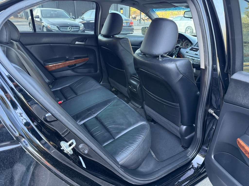 Honda Accord EX-L V6 Sedan AT 2012