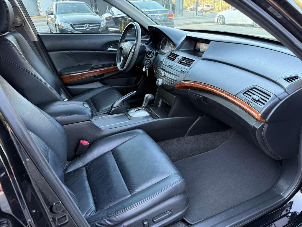 Honda Accord EX-L V6 Sedan AT 2012