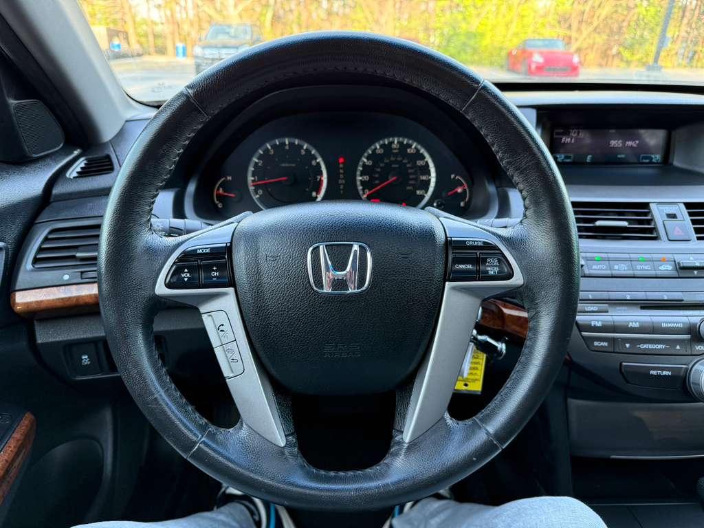 Honda Accord EX-L V6 Sedan AT 2012