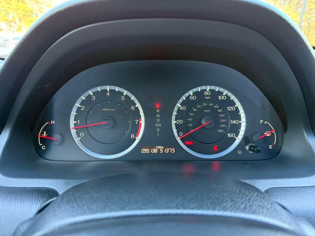 Honda Accord EX-L V6 Sedan AT 2012