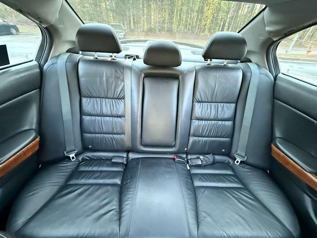 Honda Accord EX-L V6 Sedan AT 2012