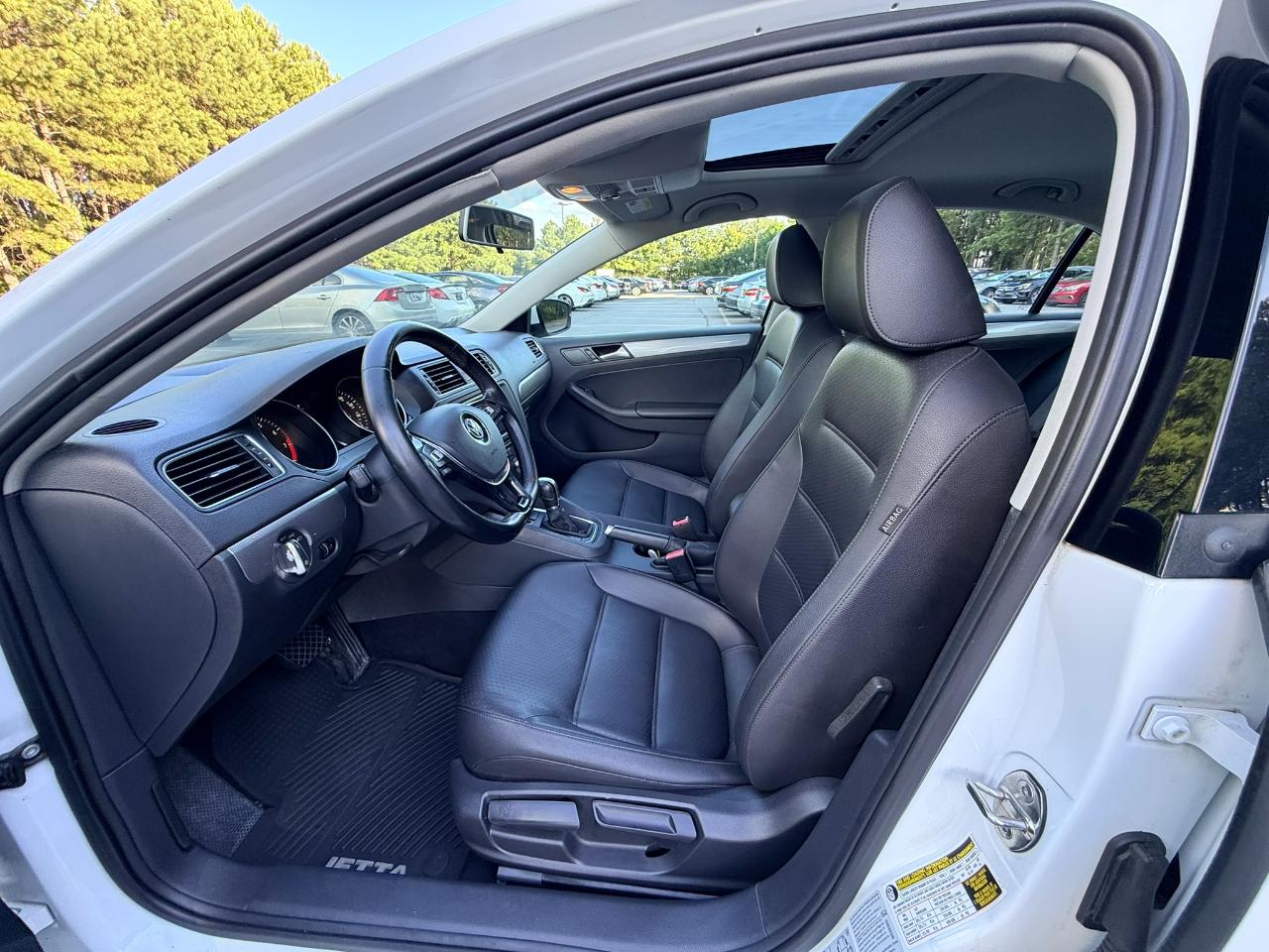 Volkswagen Jetta 1.4T SE 6A 2018