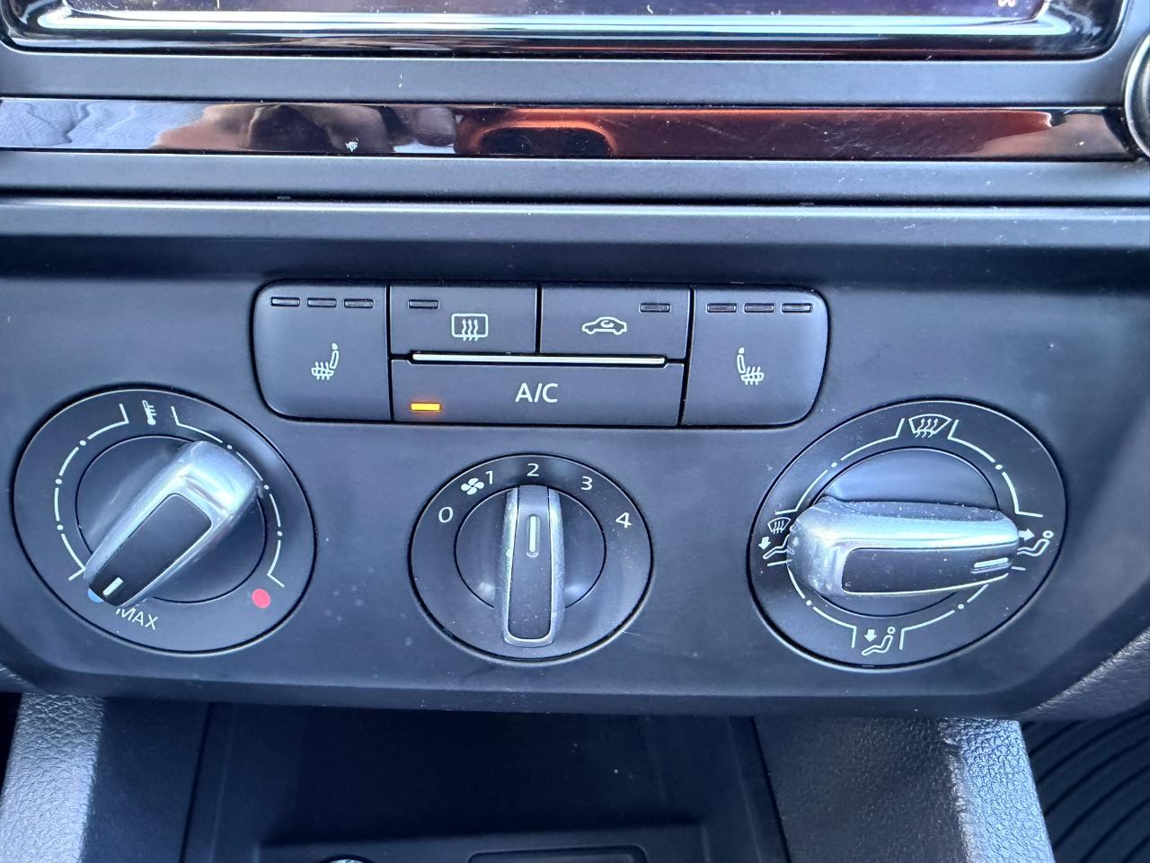 Volkswagen Jetta 1.4T SE 6A 2018