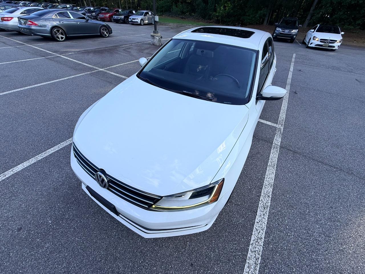 Volkswagen Jetta 1.4T SE 6A 2018
