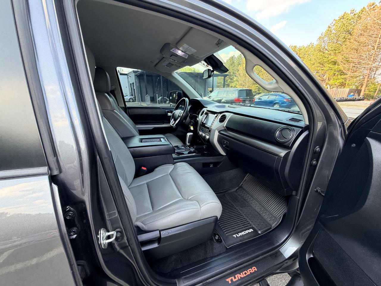 Toyota Tundra SR5 5.7L V8 CrewMax 2WD 2020