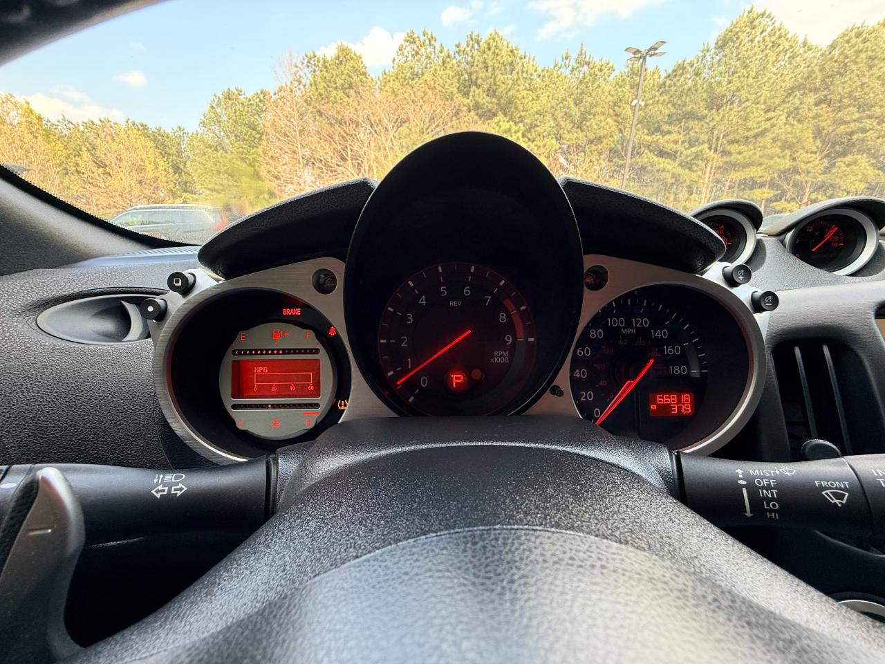 Nissan Z 370Z Touring Coupe 2011