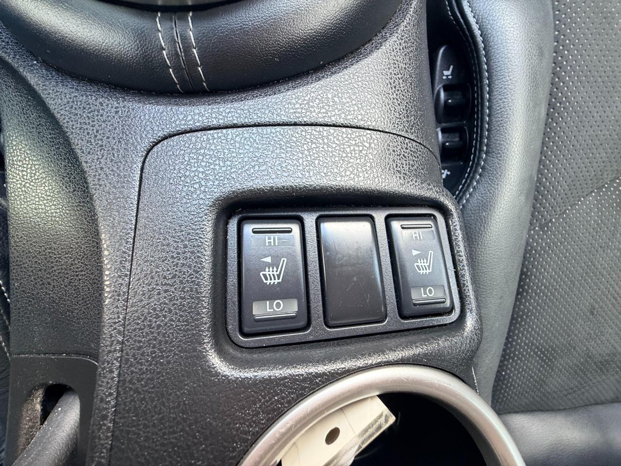 Nissan Z 370Z Touring Coupe 2011