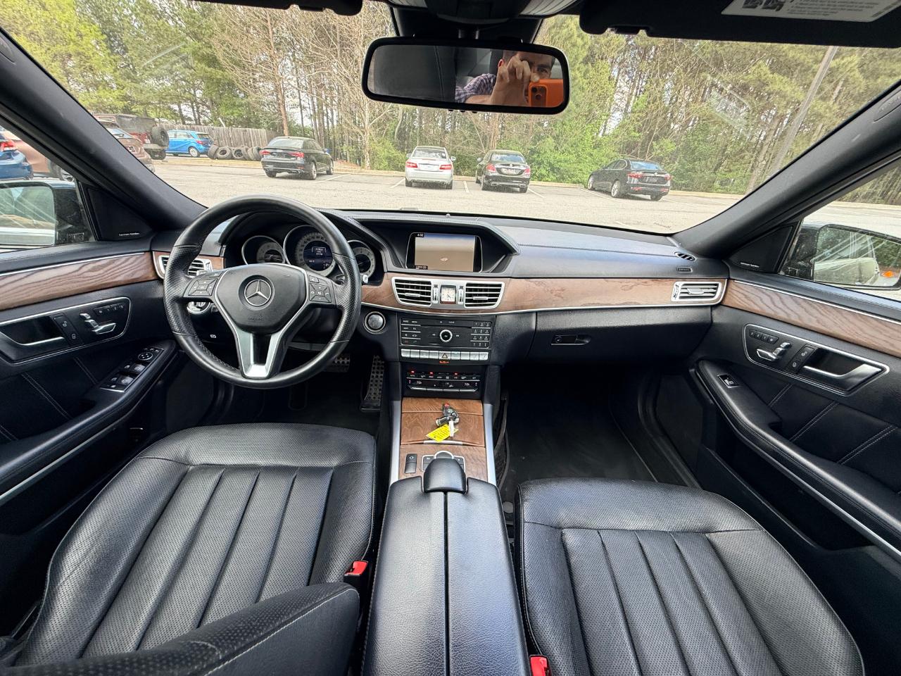 Mercedes-Benz E-Class E400 Luxury 4MATIC Sedan 2016