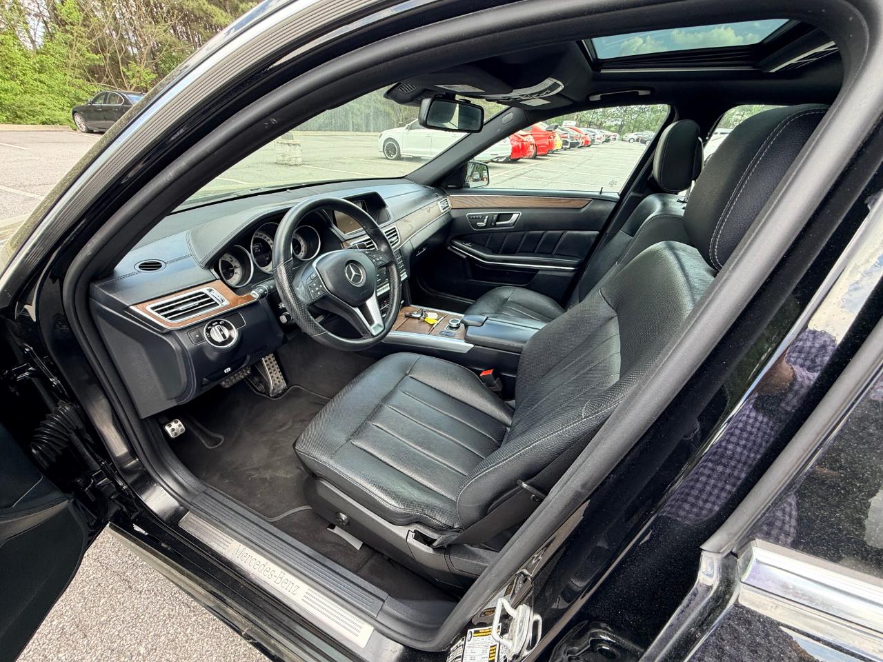 Mercedes-Benz E-Class E400 Luxury 4MATIC Sedan 2016