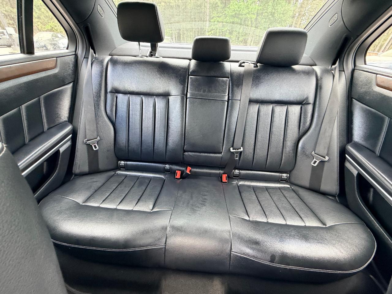 Mercedes-Benz E-Class E400 Luxury 4MATIC Sedan 2016