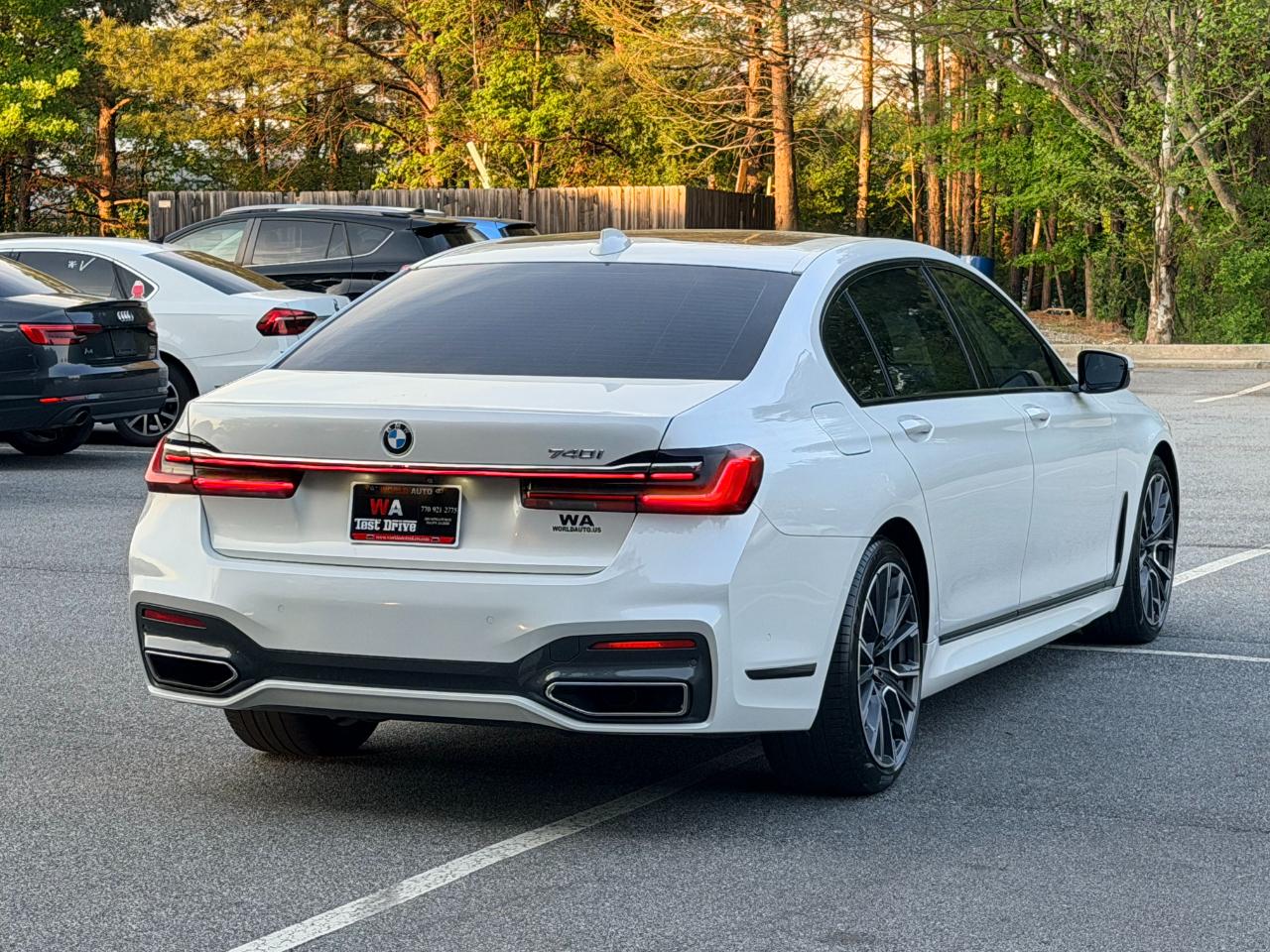 BMW 7-Series 740i 2021