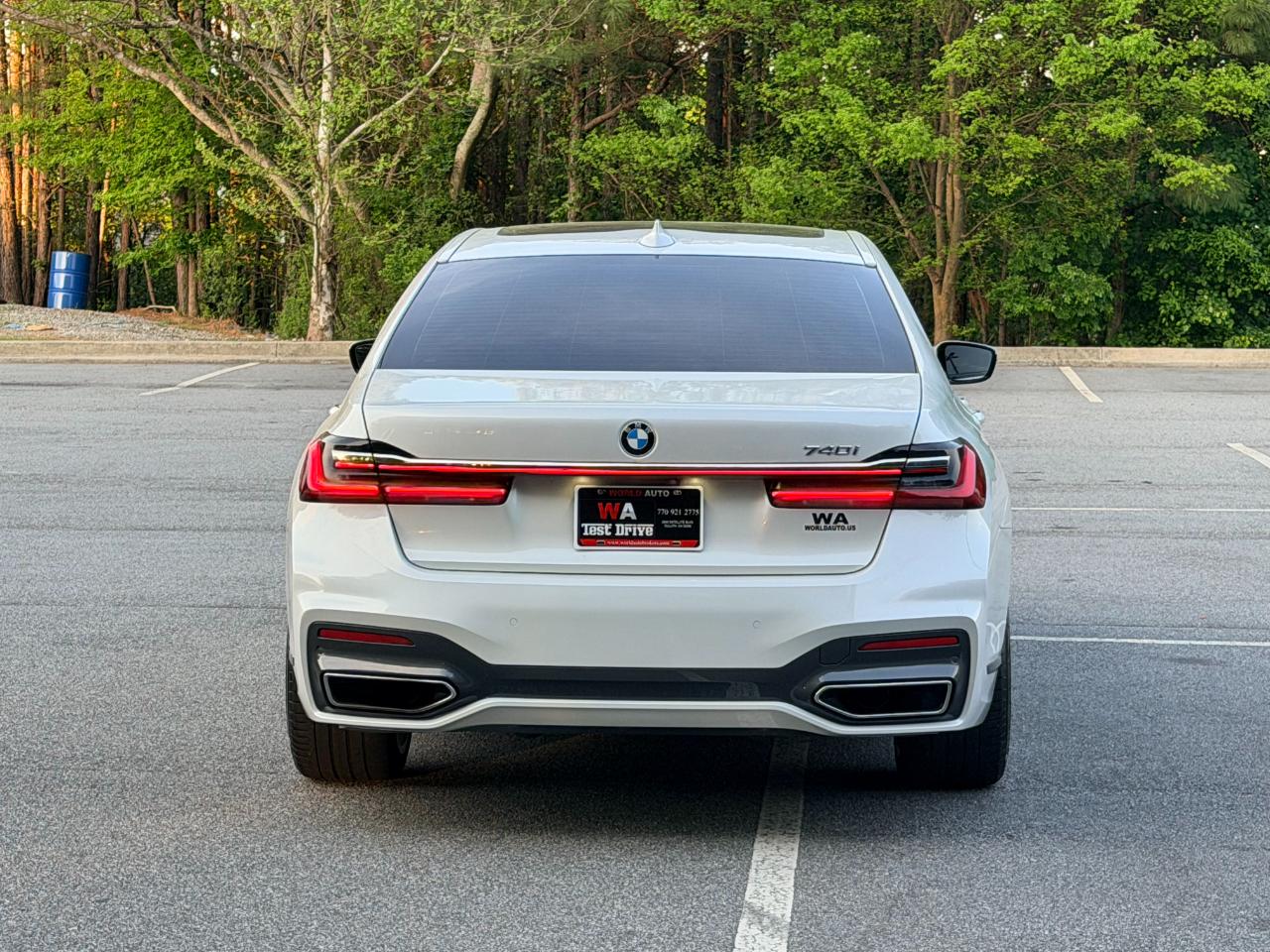 BMW 7-Series 740i 2021