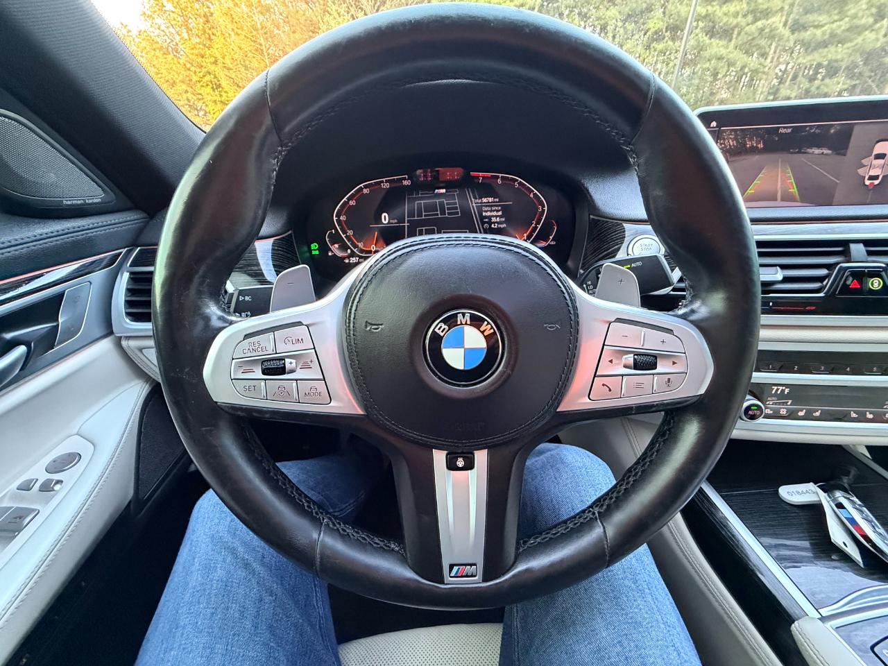 BMW 7-Series 740i 2021