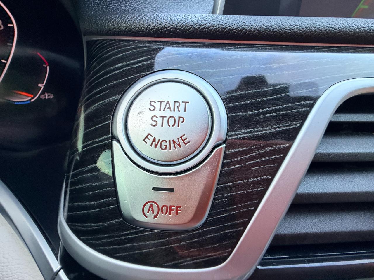 BMW 7-Series 740i 2021