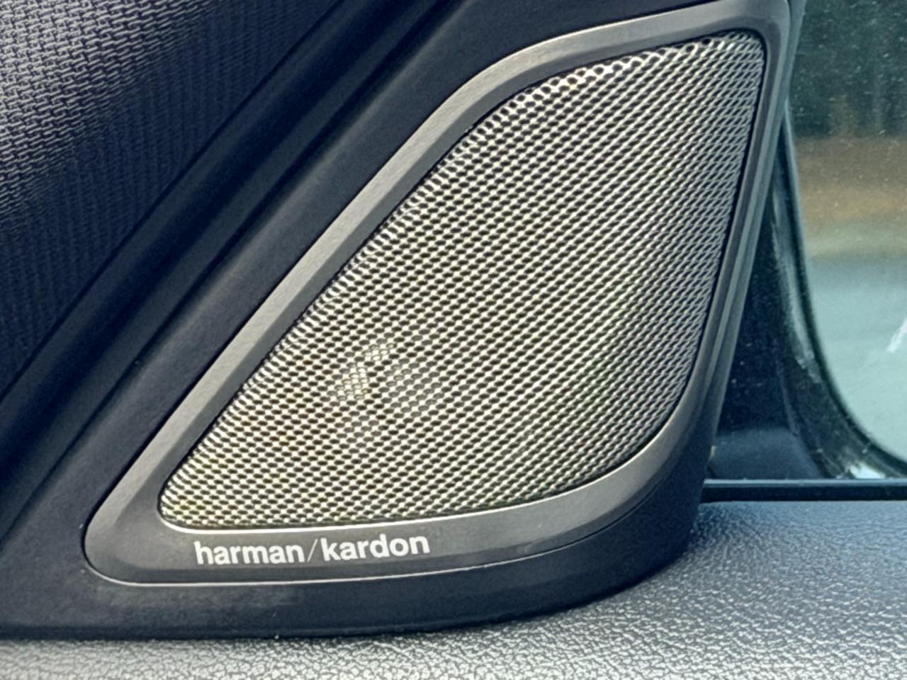 BMW 7-Series 740i 2021