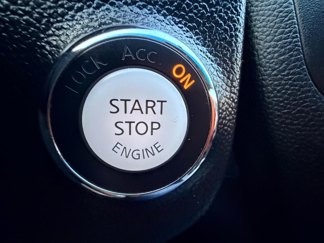 Infiniti Q60 Coupe Journey 2014