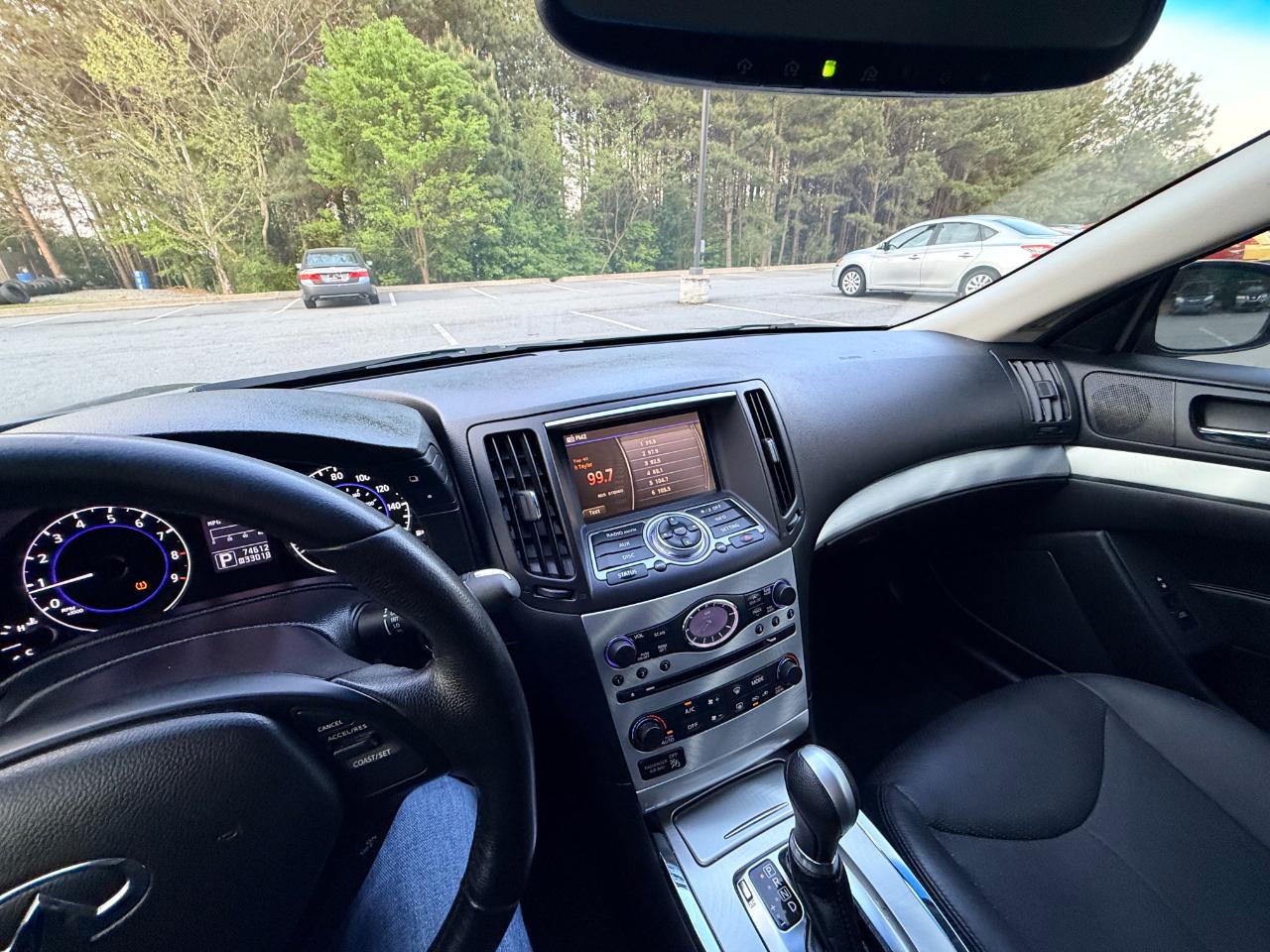 Infiniti Q60 Coupe Journey 2014