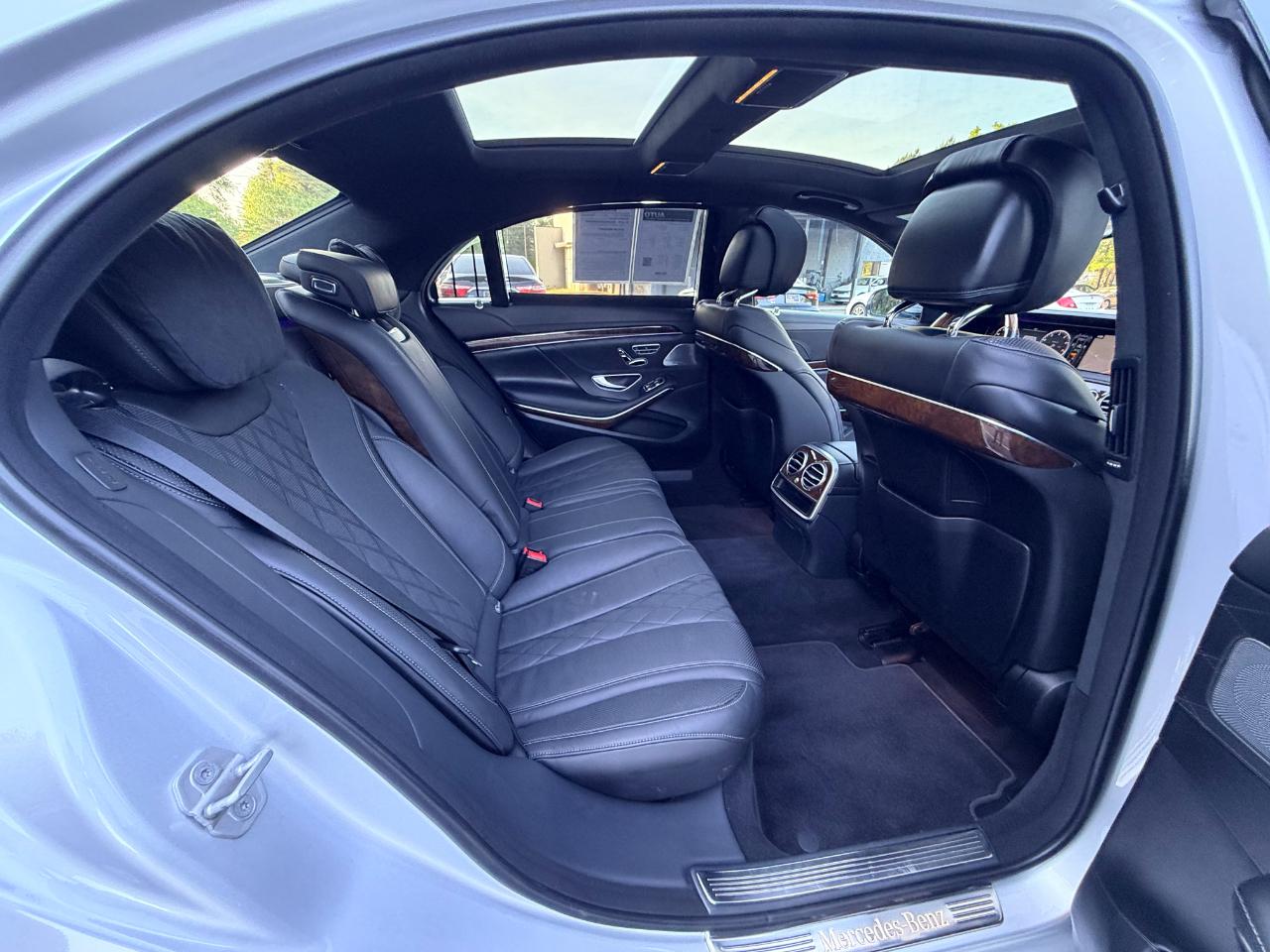 Mercedes-Benz S-Class S550 4MATIC 2016