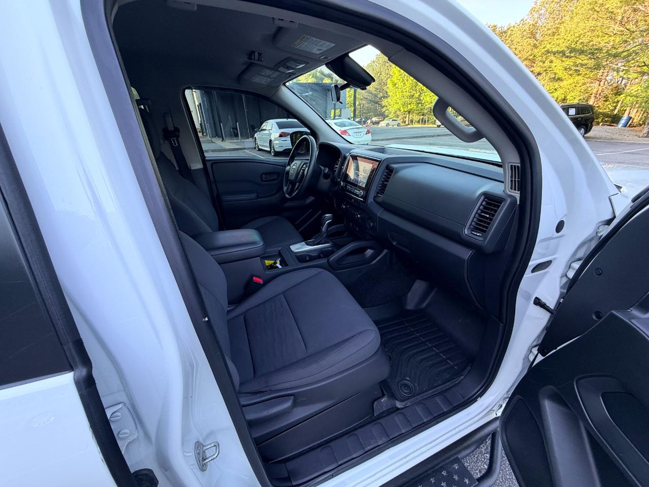 Nissan Frontier S Crew Cab 2WD 2022