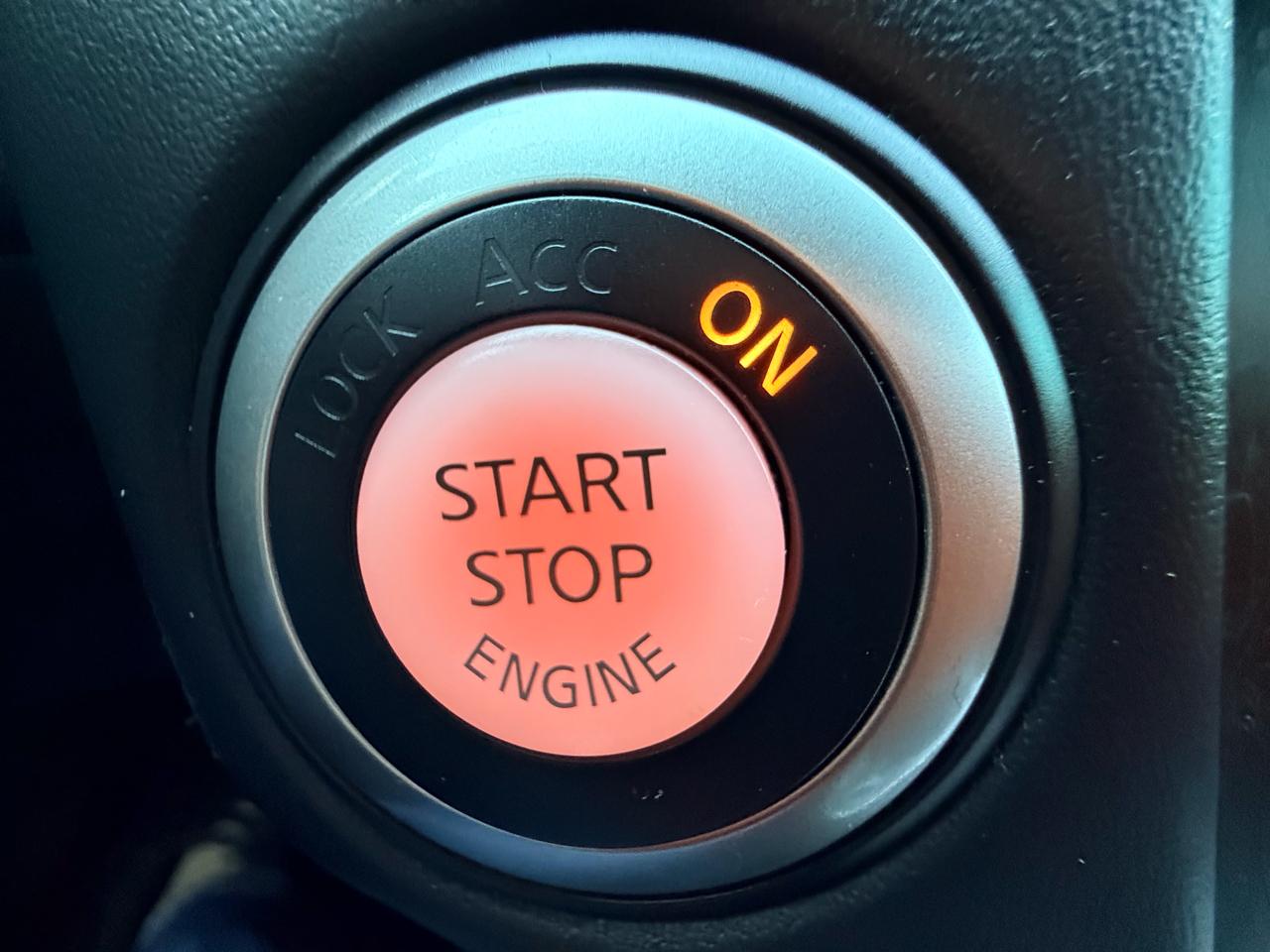 Nissan Z 370Z Coupe 7AT 2016