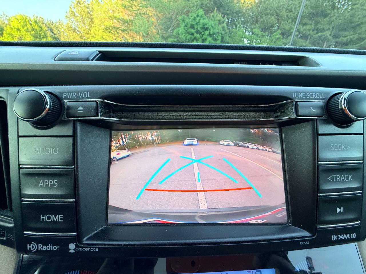 Toyota RAV4 XLE FWD 2017