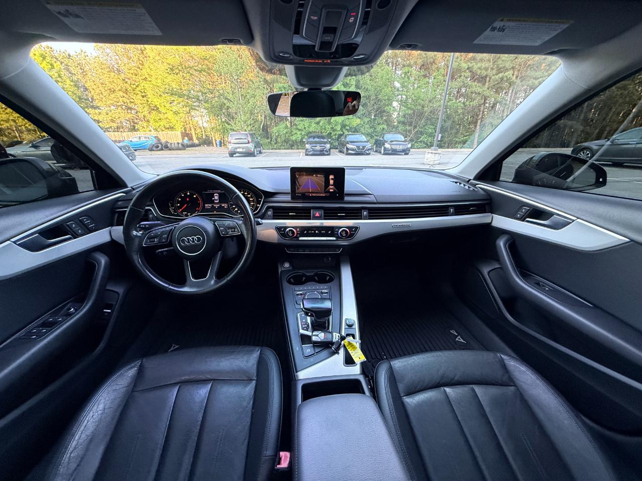 Audi A4 2.0T Premium quattro Sedan 2017