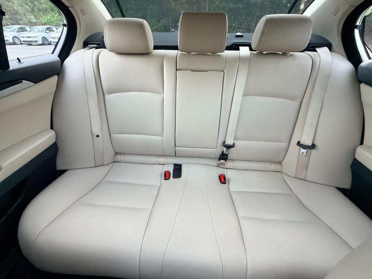 BMW 5-Series 535i 2013