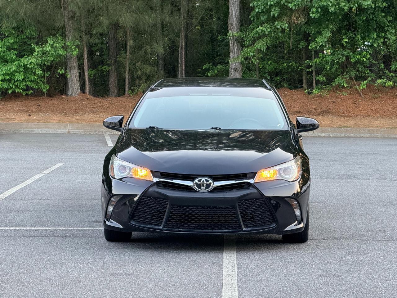 Toyota Camry SE 2015
