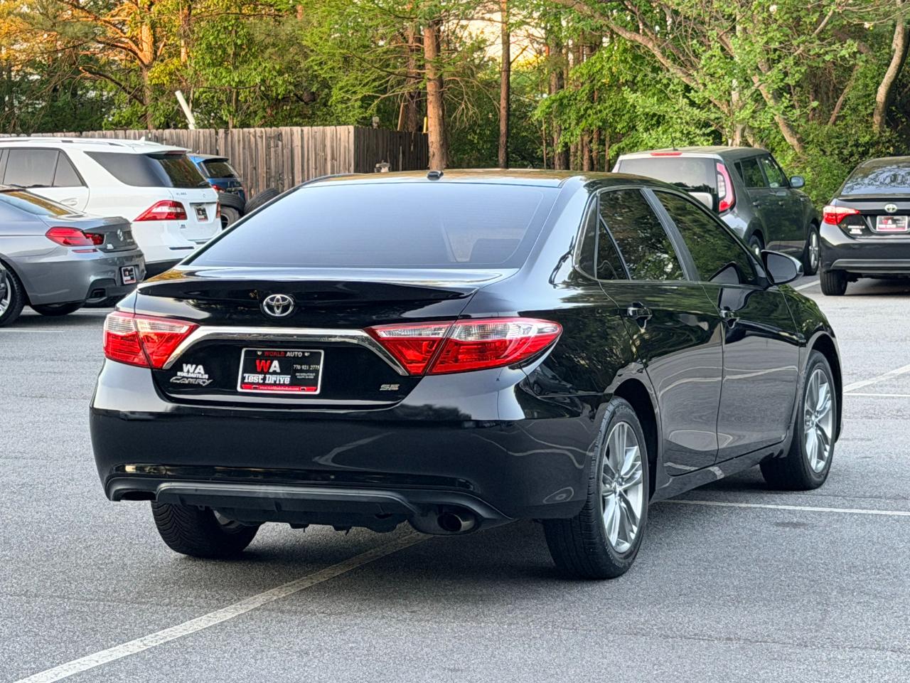 Toyota Camry SE 2015
