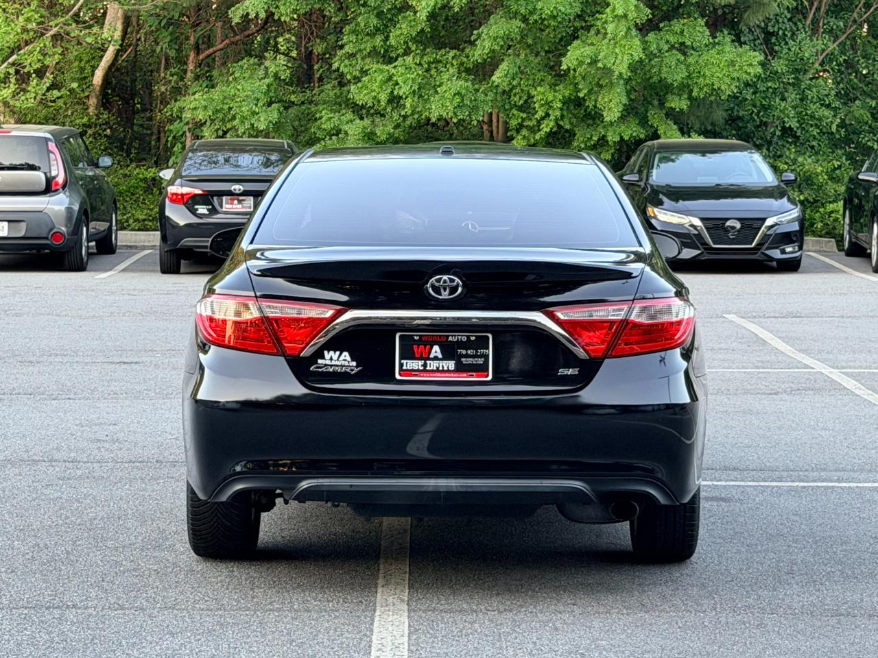 Toyota Camry SE 2015