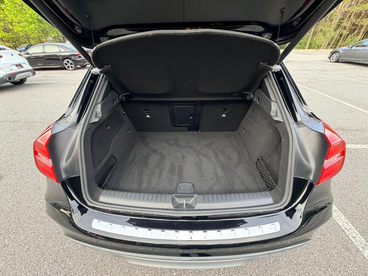 Mercedes-Benz GLA-Class GLA250 2016