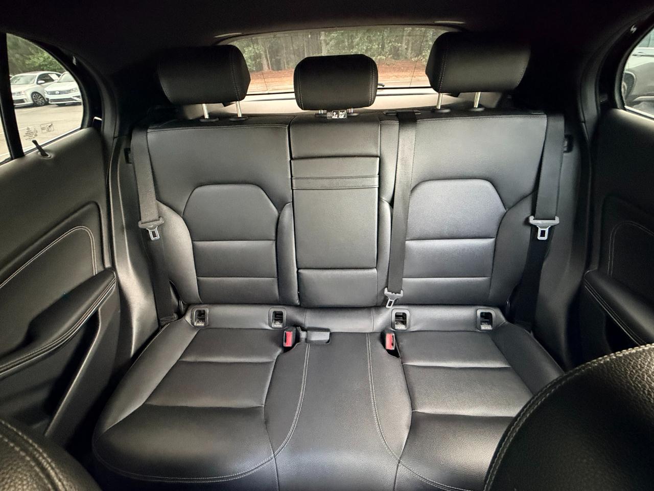 Mercedes-Benz GLA-Class GLA250 2016