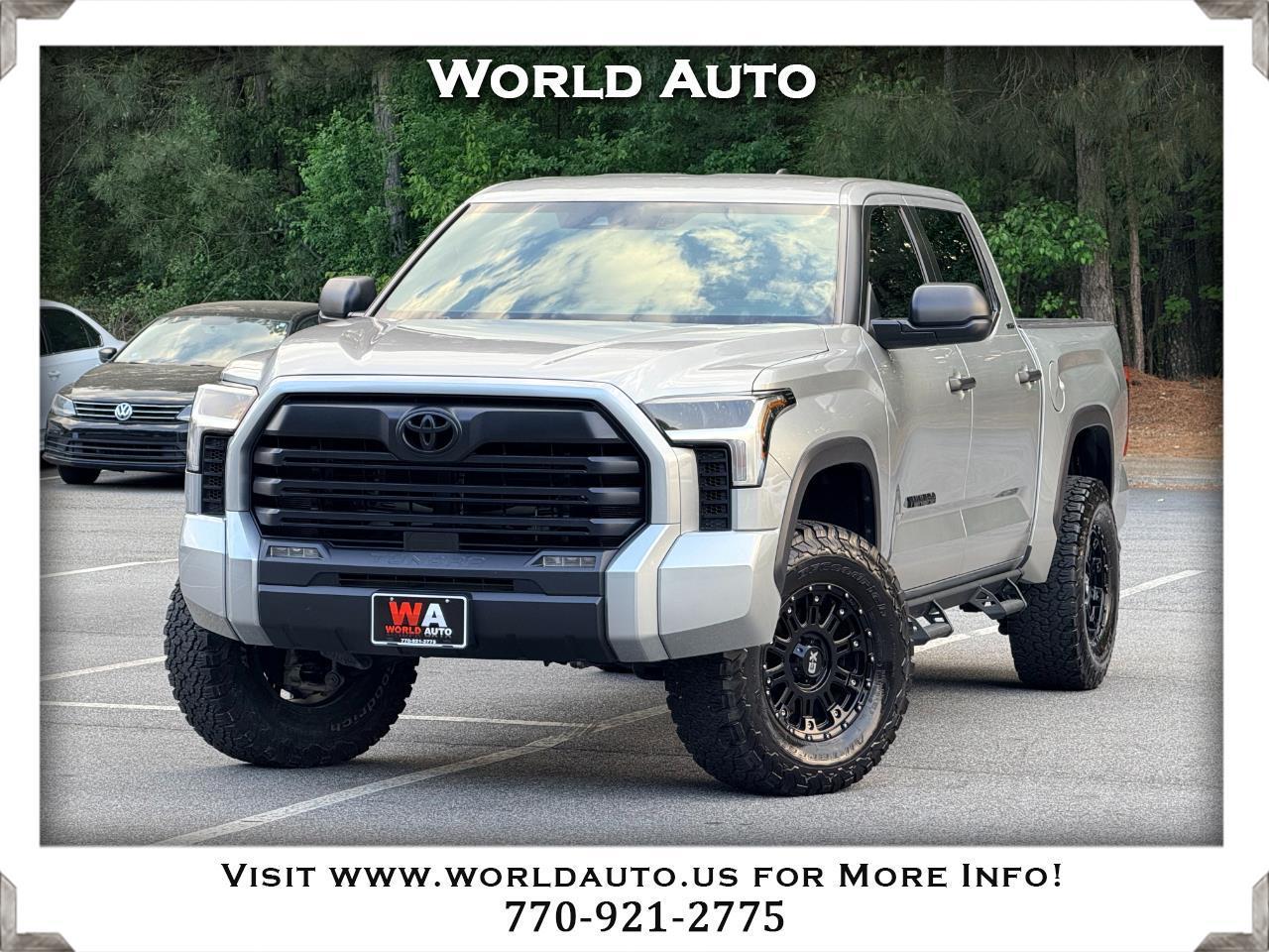 Toyota Tundra SR5 CrewMax 4WD 2025