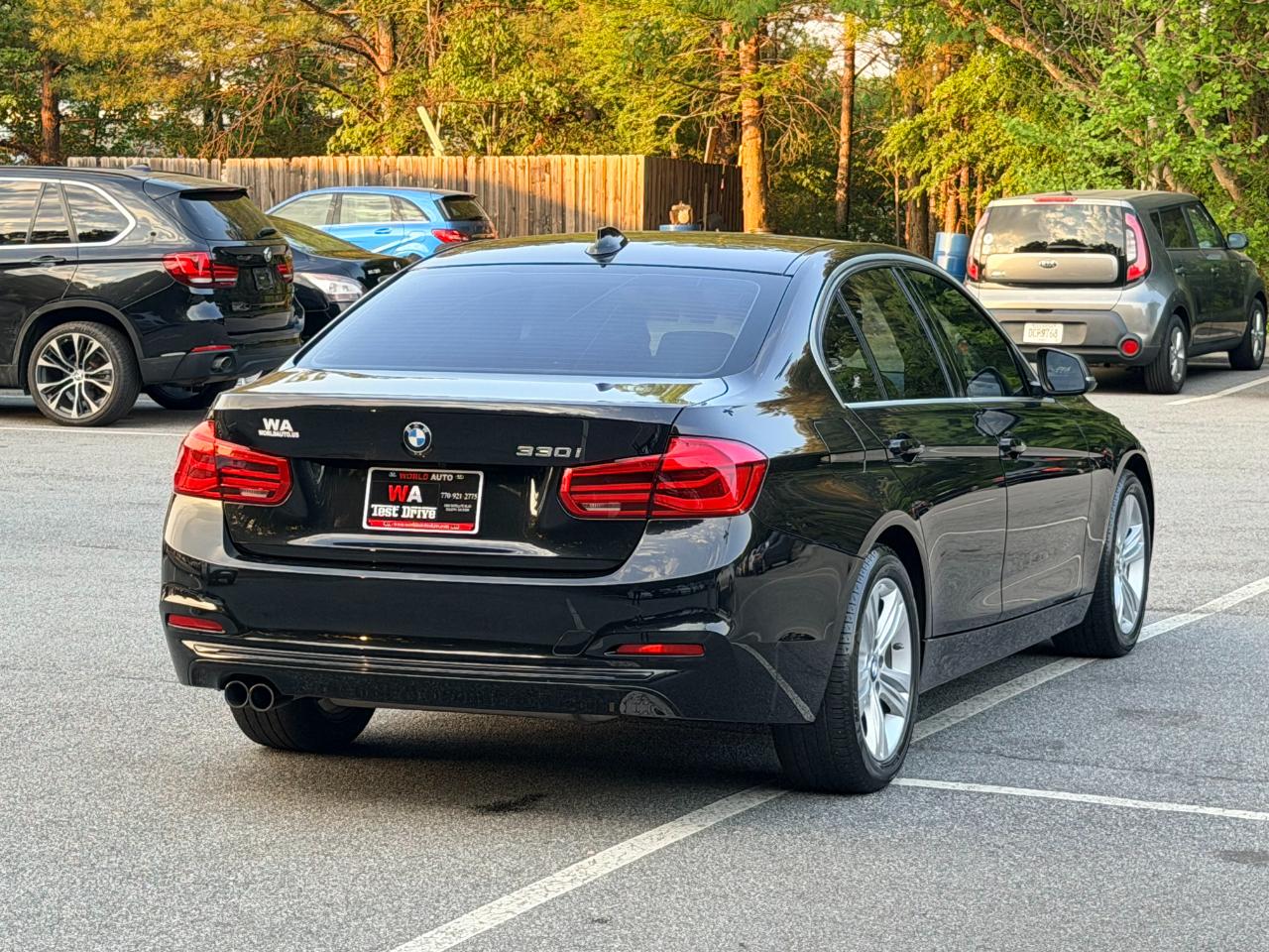 BMW 3-Series 330i SULEV Sedan 2017