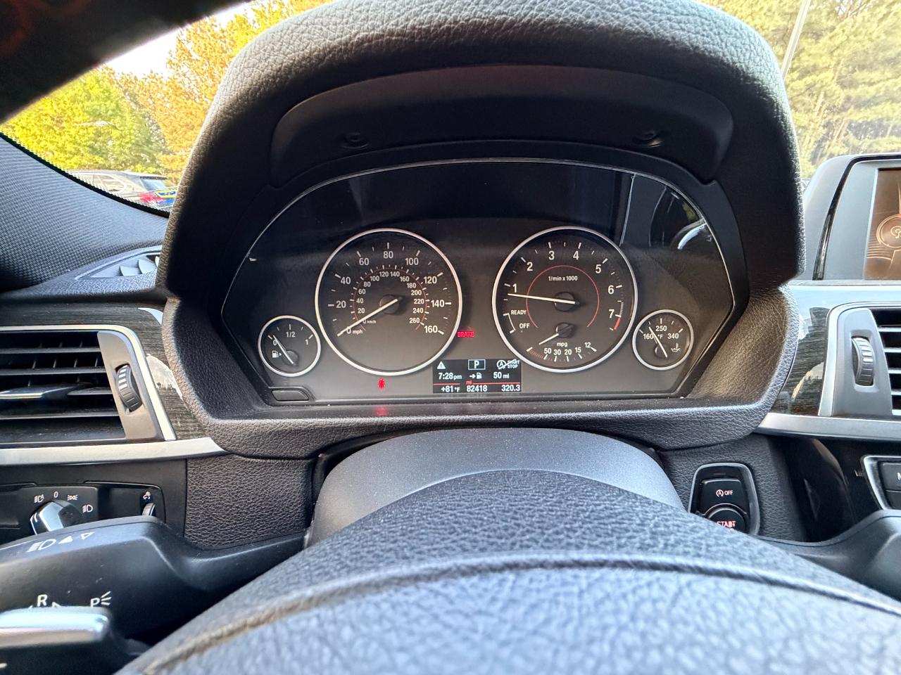 BMW 3-Series 330i SULEV Sedan 2017