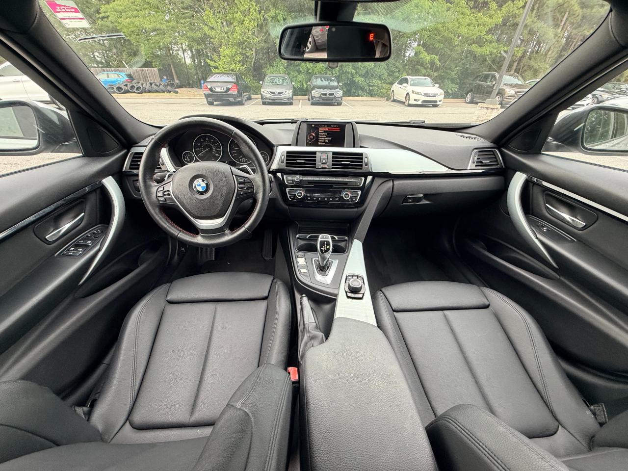 BMW 3-Series 328i Sedan 2016