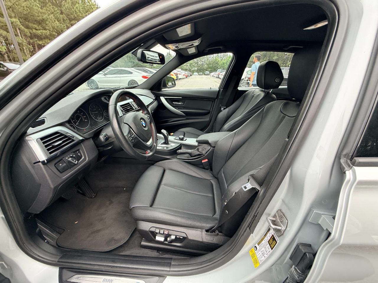 BMW 3-Series 328i Sedan 2016