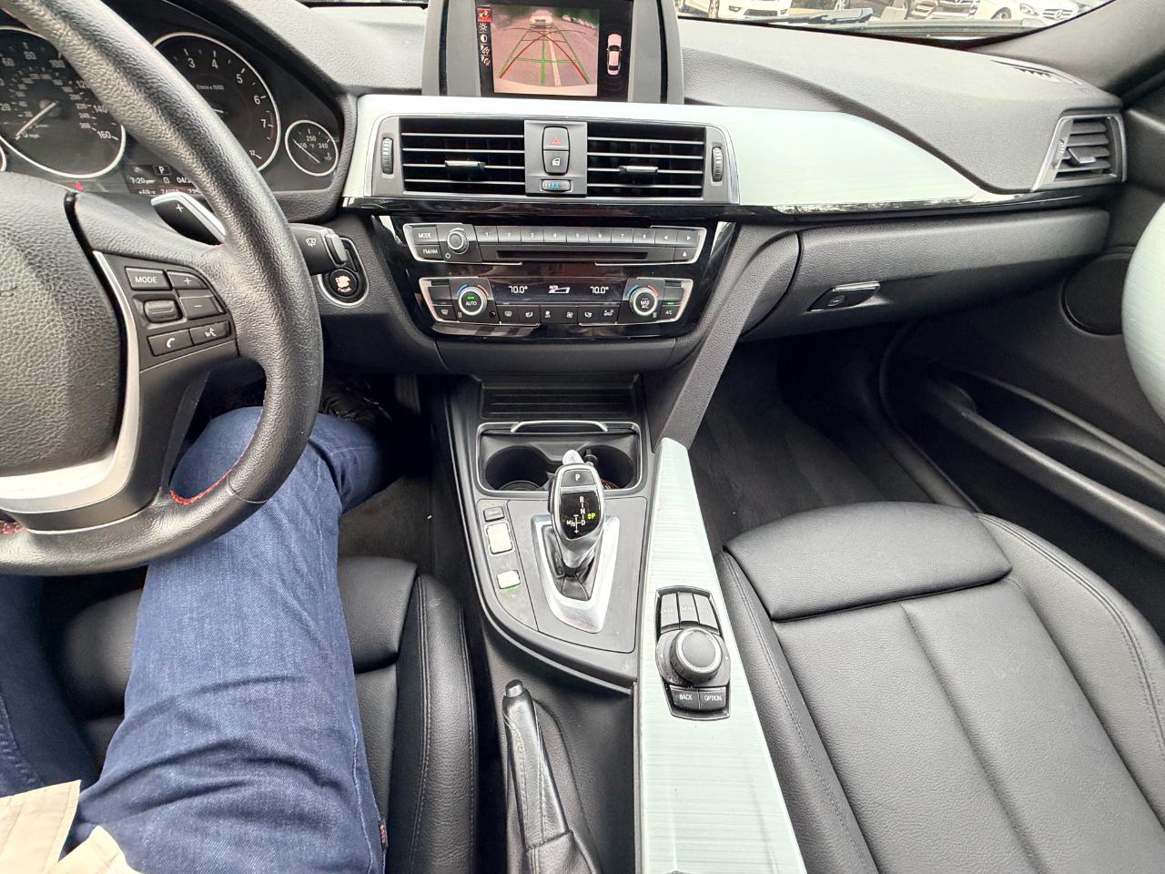 BMW 3-Series 328i Sedan 2016