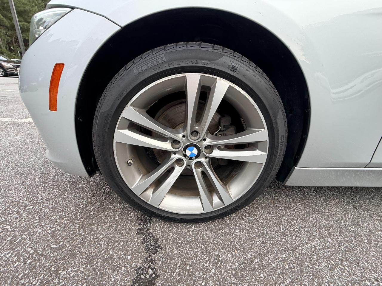 BMW 3-Series 328i Sedan 2016